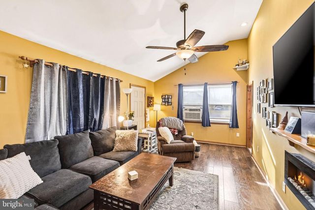 712 CHERRY ST, Millville, NJ 08332