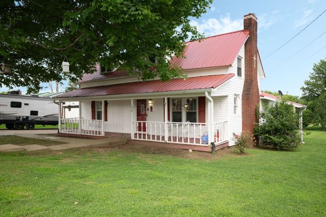 130 Church St, Tennessee Ridge, TN 37178