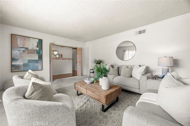723 Rainbow, Glendora, CA 91741