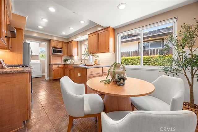 723 Rainbow, Glendora, CA 91741
