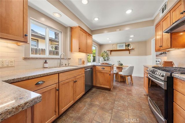 723 Rainbow, Glendora, CA 91741