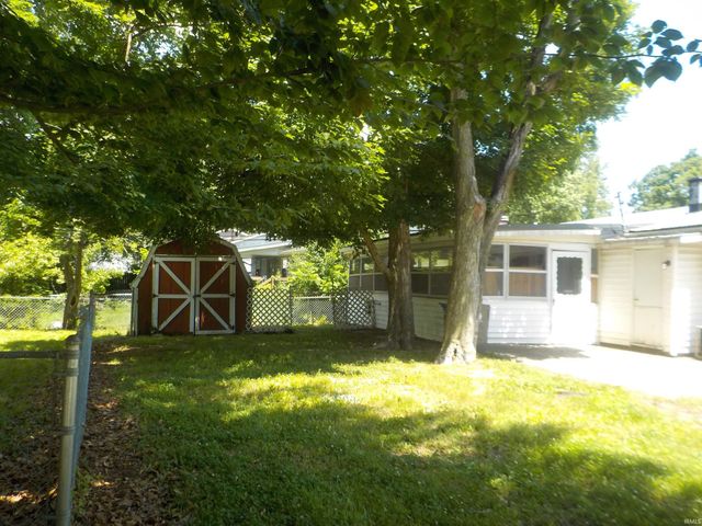 101 E Ridgeview Drive, Bloomington, IN 47401