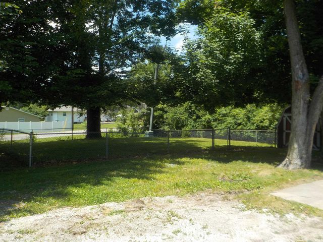 101 E Ridgeview Drive, Bloomington, IN 47401