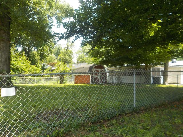 101 E Ridgeview Drive, Bloomington, IN 47401