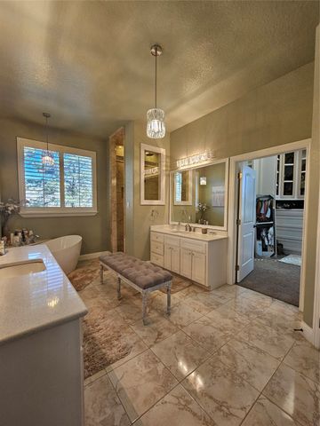 1700 Windmill Circle, Desoto, TX 75115
