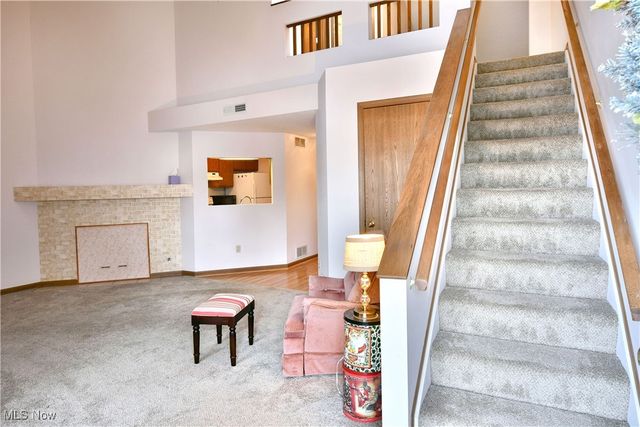 3477 Ivy Hill Circle B, Cortland, OH 44410