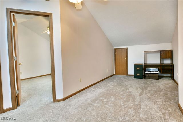 3477 Ivy Hill Circle B, Cortland, OH 44410