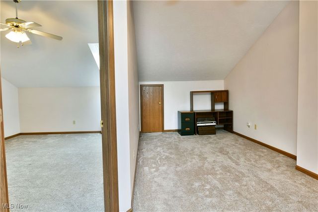 3477 Ivy Hill Circle B, Cortland, OH 44410