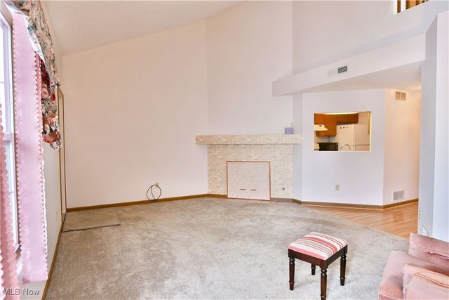 3477 Ivy Hill Circle B, Cortland, OH 44410