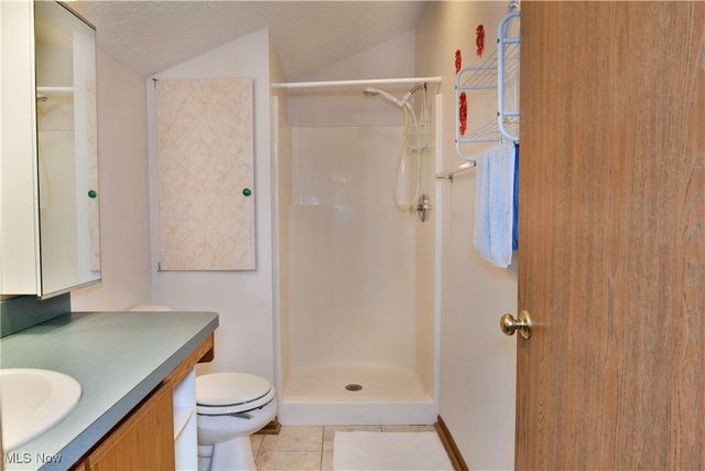 3477 Ivy Hill Circle B, Cortland, OH 44410