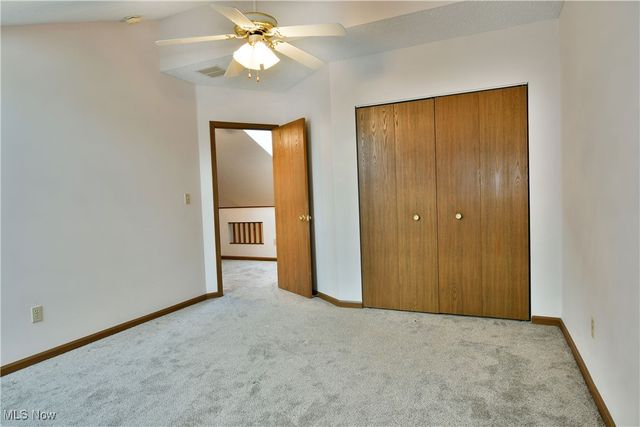 3477 Ivy Hill Circle B, Cortland, OH 44410