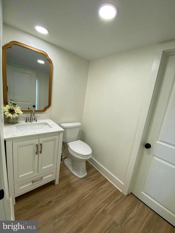 105 3RD AVE, Pitman, NJ 08071