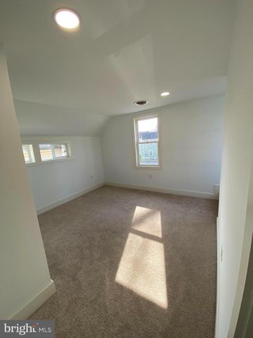 105 3RD AVE, Pitman, NJ 08071