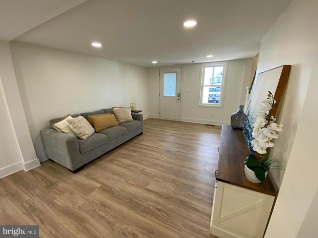 105 3RD AVE, Pitman, NJ 08071