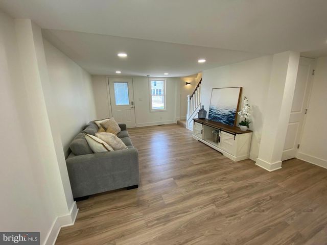 105 3RD AVE, Pitman, NJ 08071