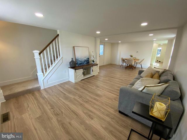 105 3RD AVE, Pitman, NJ 08071