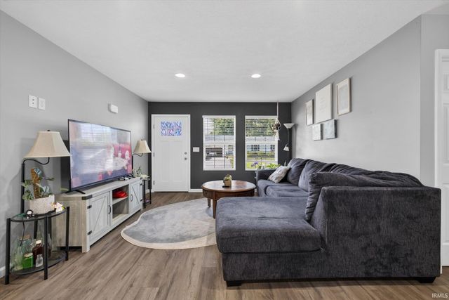 343 W Blackfoot Drive, Ellettsville, IN 47429