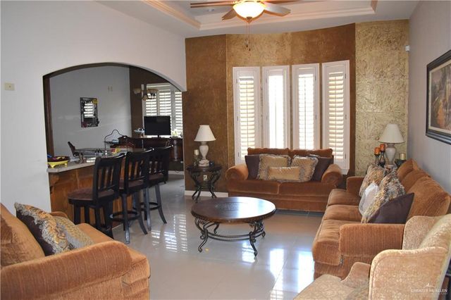 2515 E Q Street, Hidalgo, TX 78557