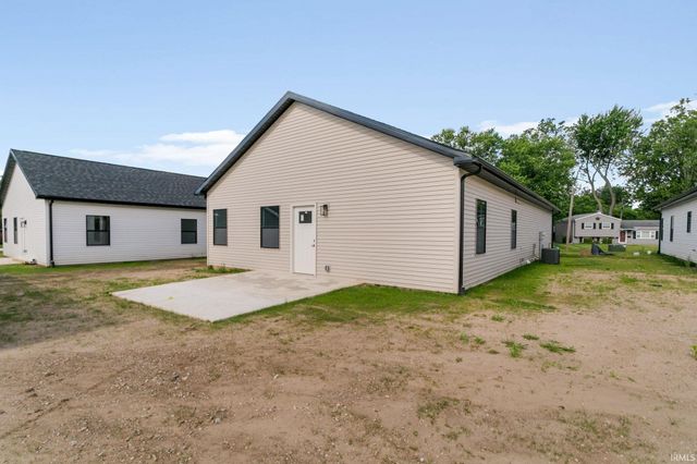 4818 York Drive, South Bend, IN 46614