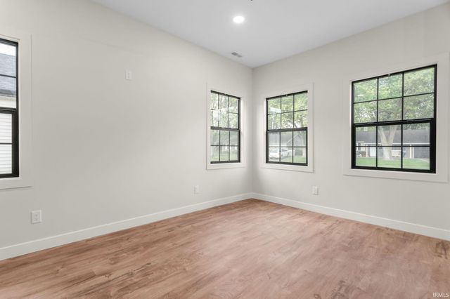 4818 York Drive, South Bend, IN 46614