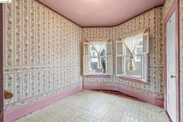 746 E 19Th St, Oakland, CA 94606