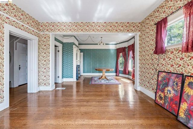 746 E 19Th St, Oakland, CA 94606