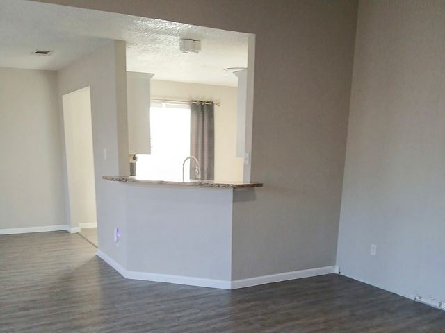 341 Mcmurtry Drive, Arlington, TX 76002