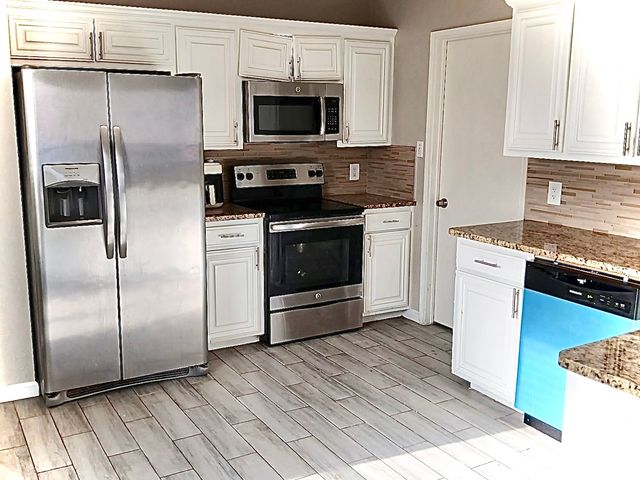 341 Mcmurtry Drive, Arlington, TX 76002