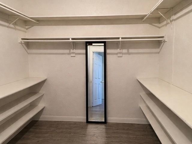 341 Mcmurtry Drive, Arlington, TX 76002