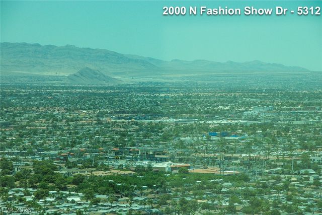 2000 North Fashion Show Drive 5312, Las Vegas, NV 89109