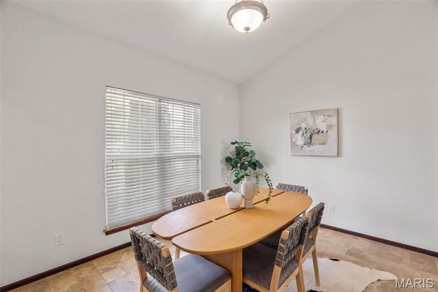 415 Spirit Drive, Lake St Louis, MO 63367