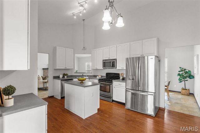 415 Spirit Drive, Lake St Louis, MO 63367