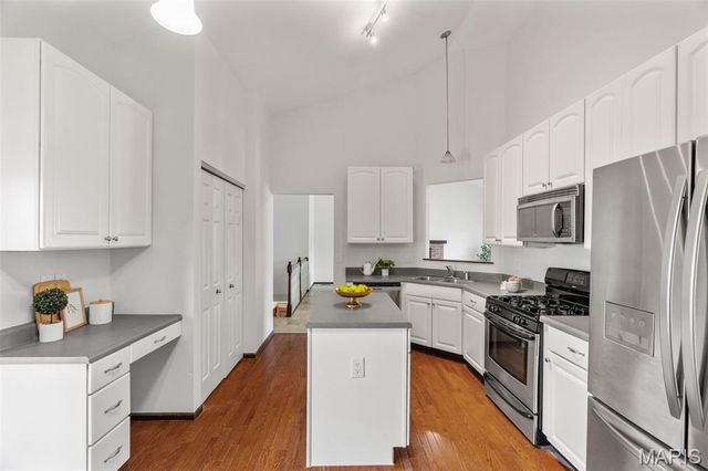 415 Spirit Drive, Lake St Louis, MO 63367
