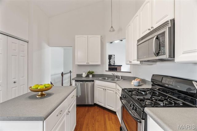 415 Spirit Drive, Lake St Louis, MO 63367