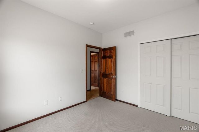 415 Spirit Drive, Lake St Louis, MO 63367