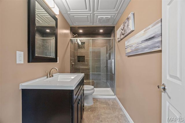 415 Spirit Drive, Lake St Louis, MO 63367