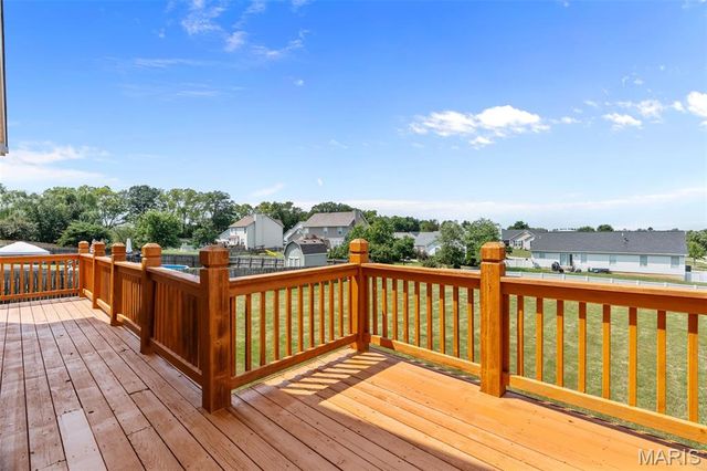 415 Spirit Drive, Lake St Louis, MO 63367