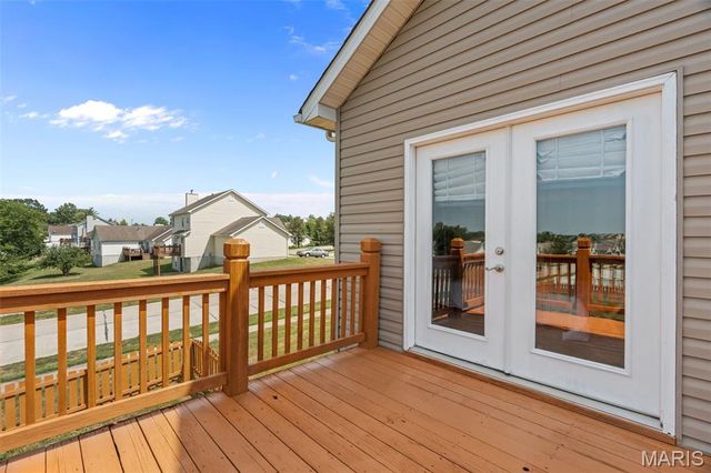 415 Spirit Drive, Lake St Louis, MO 63367