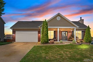 415 Spirit Drive, Lake St Louis, MO 63367