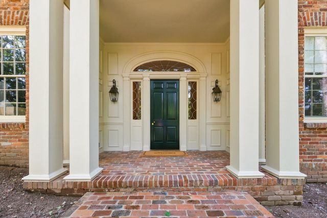 1149 Balbade Dr, Nashville, TN 37215