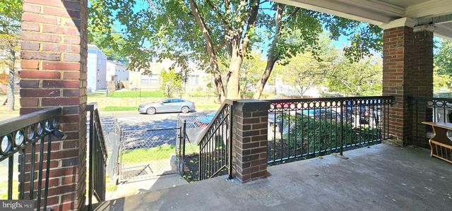1229 SAVANNAH PL SE, Washington, DC 20032