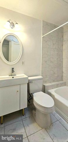 1229 SAVANNAH PL SE, Washington, DC 20032