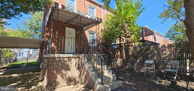 1229 SAVANNAH PL SE, Washington, DC 20032