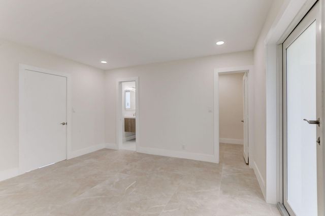 5591 NE 29th Avenue, Fort Lauderdale, FL 33308