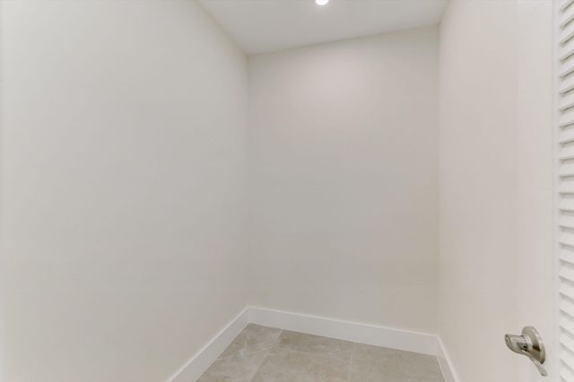 5591 NE 29th Avenue, Fort Lauderdale, FL 33308