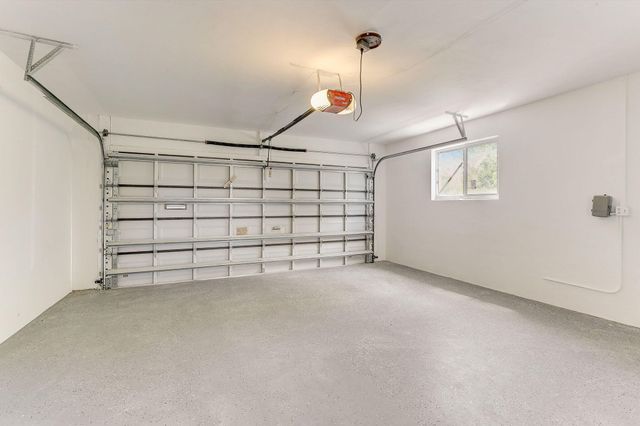 5591 NE 29th Avenue, Fort Lauderdale, FL 33308