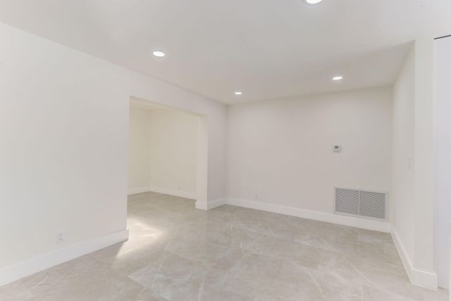 5591 NE 29th Avenue, Fort Lauderdale, FL 33308