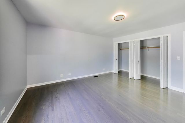 16w250 93rd Place, Burr Ridge, IL 60527