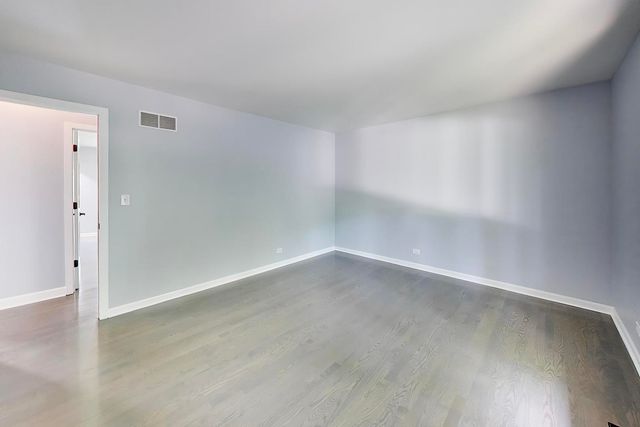 16w250 93rd Place, Burr Ridge, IL 60527