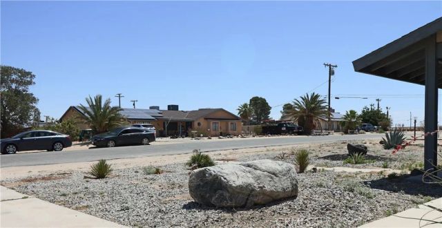 4752 Flying H, 29 Palms, CA 92277